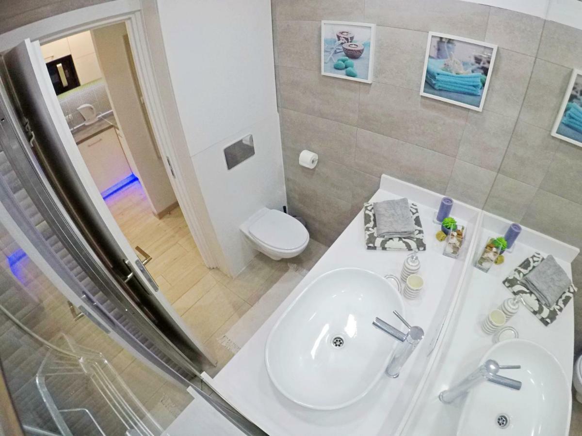 Casa De Locos Apartamento Benalmádena Exterior foto